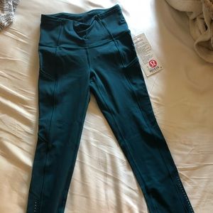 NWT Lululemon Fast & Free Crop 2